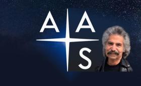 Richard Klein next to AAS logo