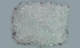 One particle composed of m any crystals highly magnified