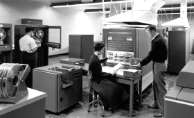 photo of IBM 704 computer at LLNL in 1956